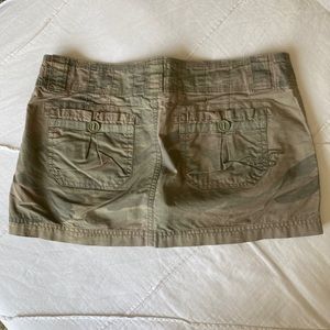 Hollister HCo camo army print mini skirt, sz 5 Abercrombie & Fitch